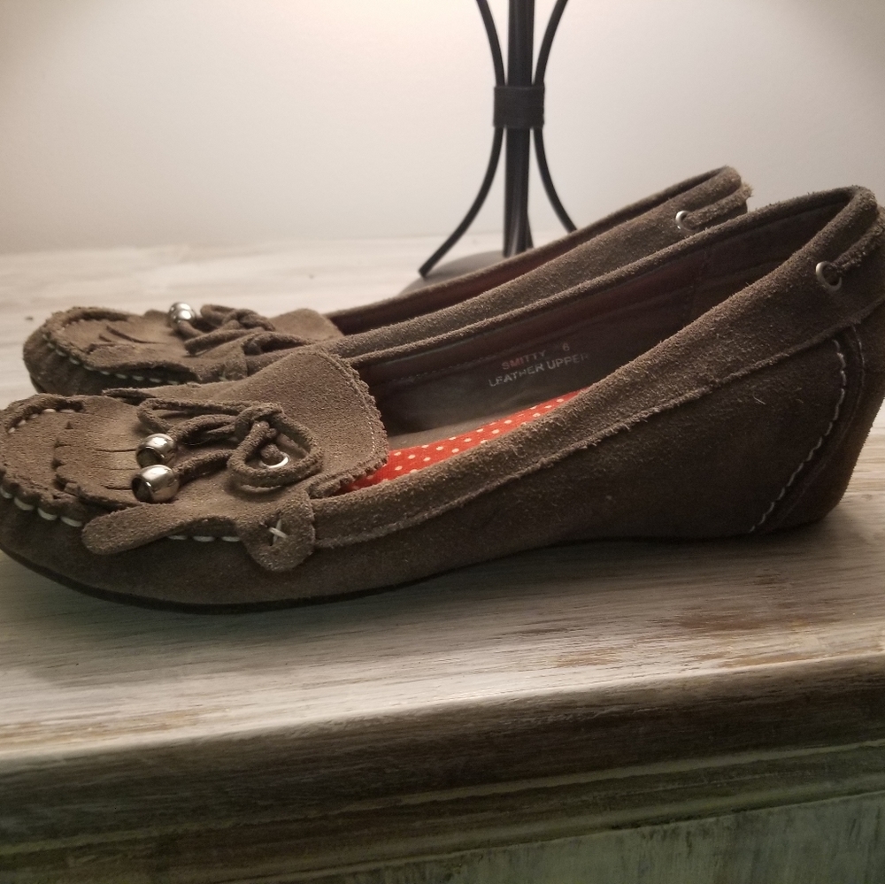 Mocassins